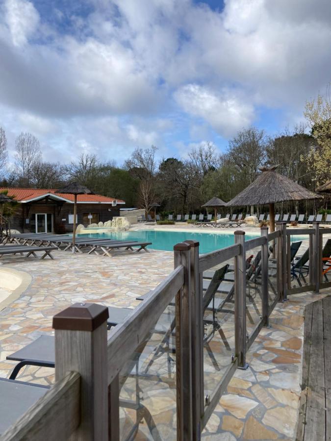 Camping 5* - Biscarosse Lac - Mobilhome 2 Chambres - 4 Personnes บิสการ์รอส ภายนอก รูปภาพ